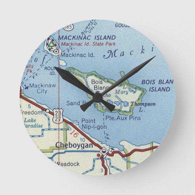 Mackinac Island Vintage Map Runde Wanduhr (Vorderseite)