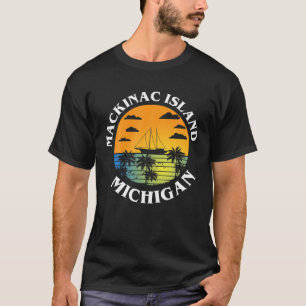 Mackinac Michigan USA Family Vacation Souvenir T-Shirt
