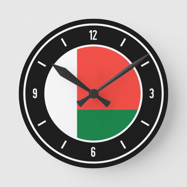 Madagaskar-Flagge Elegant Runde Wanduhr (Vorderseite)