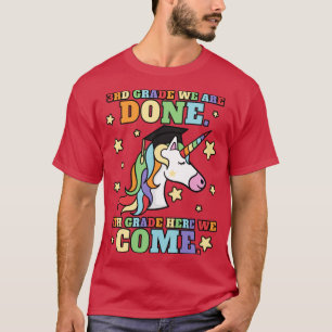 Mädchen Abschluss der dritten Klasse Magisches Ein T-Shirt