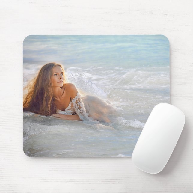 Mädchen am Strand Mousepad (Mit Mouse)