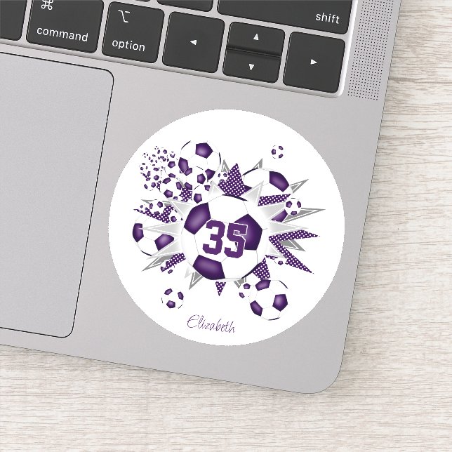 Mädchen benennen Trikotanzahl Fußballstars lila Aufkleber (Detail)