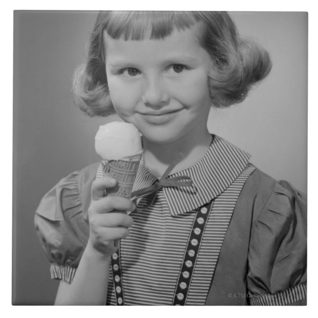 Mädchen, das Eis isst Fliese (Vorderseite)