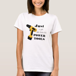 Mädchen, die Liebe-Power bearbeitet T-Shirt