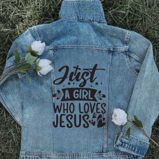Mädchen, die Lieben Jesus mädchenhaft überqueren Jeansjacke