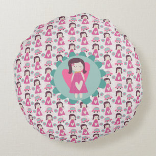 Mädchen, die Orte haben Rundes Kissen