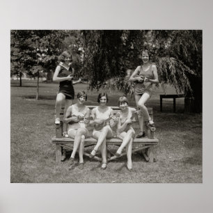 Mädchen, die Ukuleles, 1926 spielen. Vintages Foto Poster