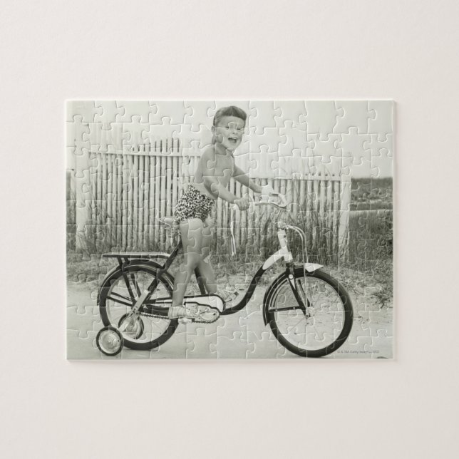 Mädchen fährt Fahrrad Puzzle (Horizontal)