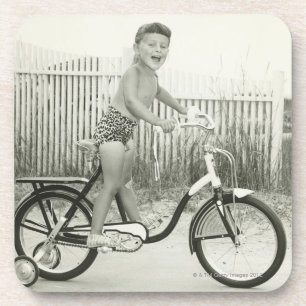 Mädchen fährt Fahrrad Untersetzer