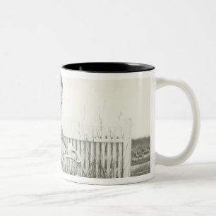 Mädchen fährt Fahrrad Zweifarbige Tasse