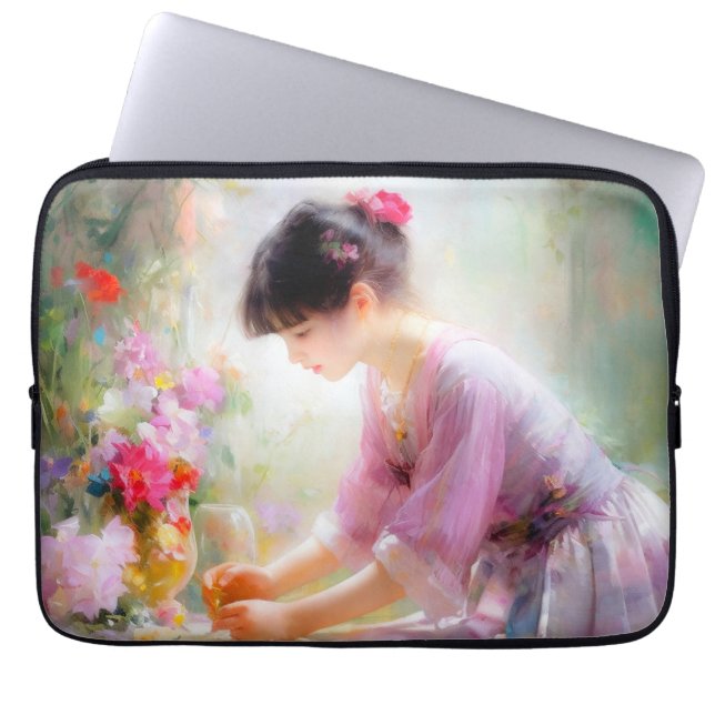 Mädchen im Blumengarten Laptopschutzhülle (Vorderseite)