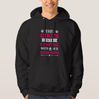 Mädchen ins Camping mit ihrem Shetland Sheepdog Ca Hoodie