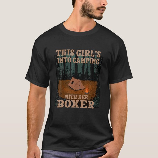 Mädchen kommt mit ihrem Boxerdog Lover Germa ins C T-Shirt (Vorderseite)