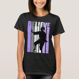 Mädchen Lila Abgenutzt Glaube Karate Mädchen Weiß T-Shirt