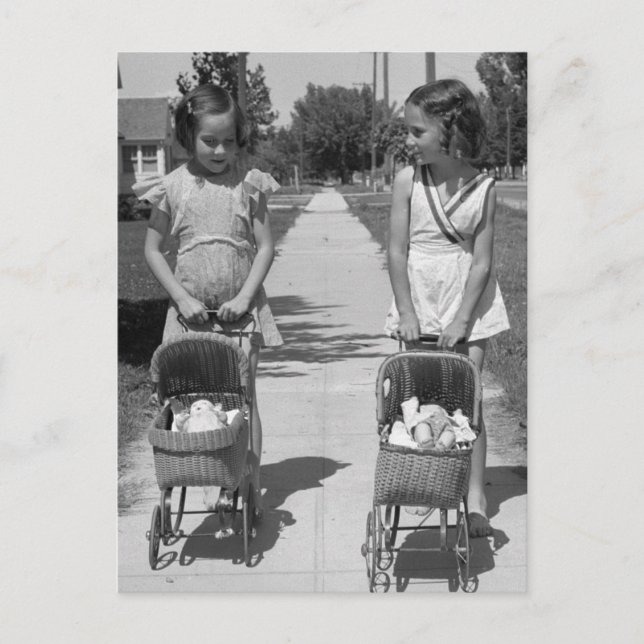 Mädchen mit Dolls, 1941 Postkarte (Vorderseite)