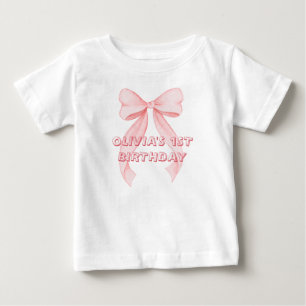 Mädchen mit rosa Schleife zum ersten Geburtstag  Baby T-shirt