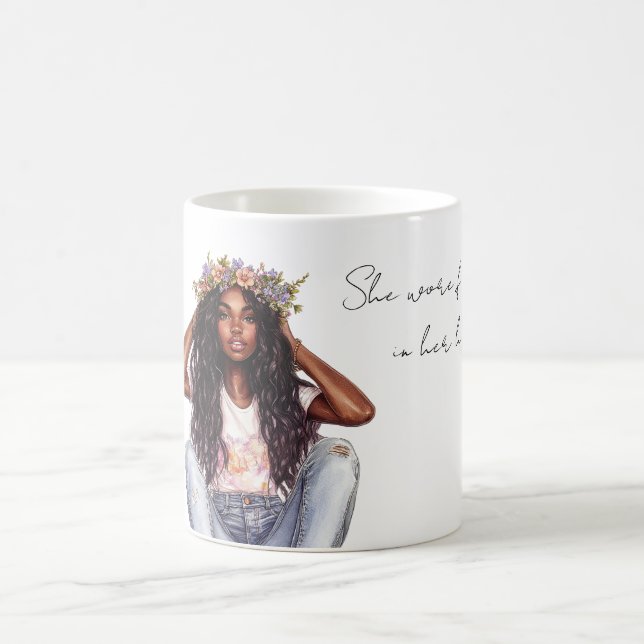 Mädchen mit schwarzen Haaren Blumen im Haar Kaffeetasse (Mittel)