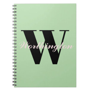 Mädchen-Monogramm und Name pastellgrün Notizblock