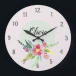 Mädchen Niedlich Frühlingsbotanische Blume und Kin Große Wanduhr<br><div class="desc">Dieses wunderschöne,  blumengeschmückte Kinderuhr-Design besticht durch niedliche Blume im Frühling und bietet Platz,  um den Mädchennamen in einem eleganten Schriftart zu schreiben. Eine perfekte pastellfarbene,  botanische Ergänzung zu Ihrem kleinen Einzel- oder Kinderzimmer.</div>