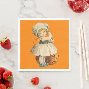 Mädchen schnitzt Apfel Halloween Serviette