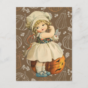 Mädchen schnitzt Halloween-Apfel-Postkarte Postkarte
