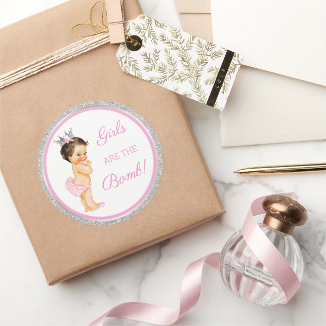 Mädchen sind die Bombe! Bath Gift Etc Pink Silver Runder Aufkleber (Schenken)