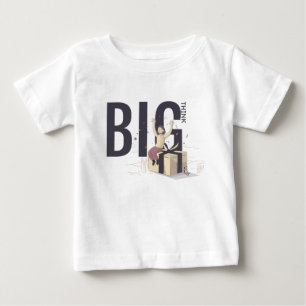 Mädchen sitzt über großartiges Geschenk Baby T-shirt
