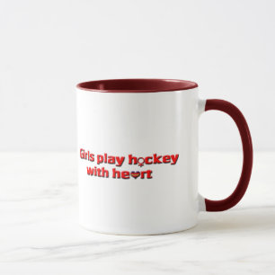 Mädchen spielen Hockey mit Herzen/weiblichem Tasse