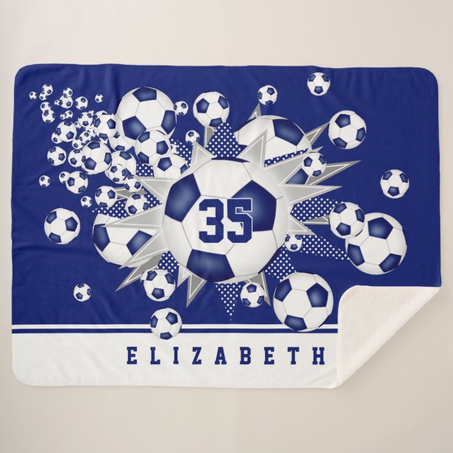 Mädchen spielen personalisierte Fußballstars Sherpadecke (Vorderseite (Horizontal))