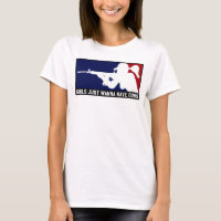 Mädchen wollen gerade, um Gewehr-Shirt zu haben
