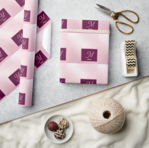 Mädchenhaft rosa feminines, weiches, schimmerndes geschenkpapier