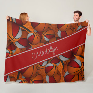 Mädchenname in rot-grauen Basketballfarben Fleecedecke