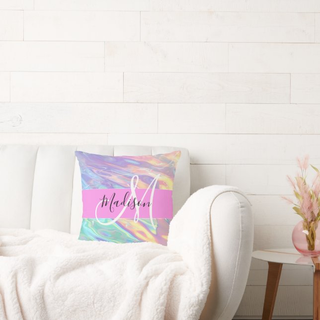 Mädchenrosa Holografisch Iridescent Monogram Name Kissen (Liege)