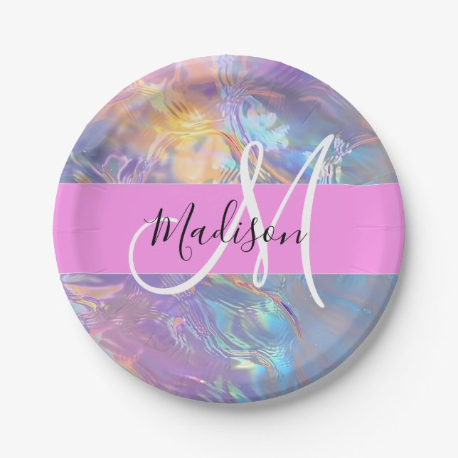 Mädchenrosa Holografisch Iridescent Monogram Name Pappteller (Vorderseite)