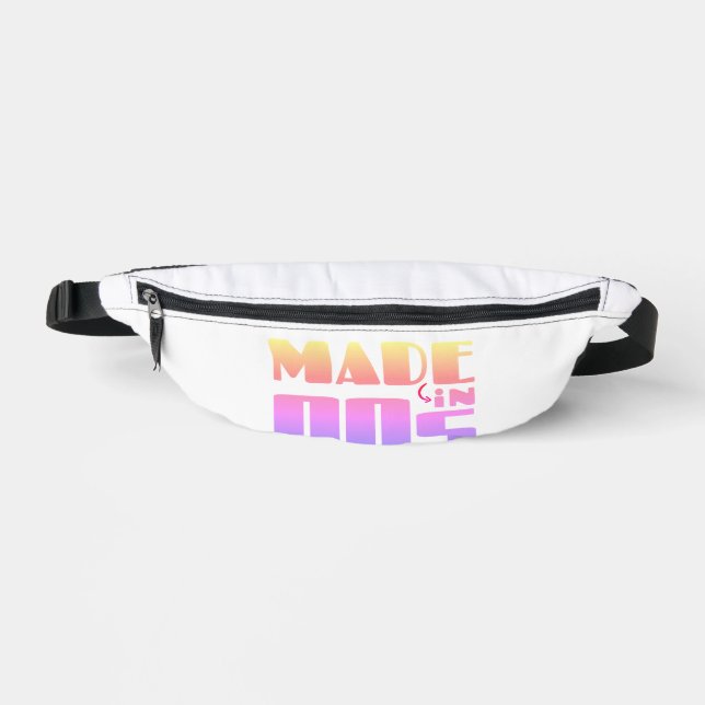 Made in 00s - Nostalgische Vibes Bauchtasche (Vorderseite)
