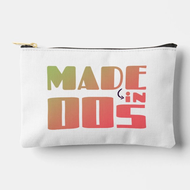 Made in 00s - Nostalgische Vibes Zubehörtasche (Vorderseite)