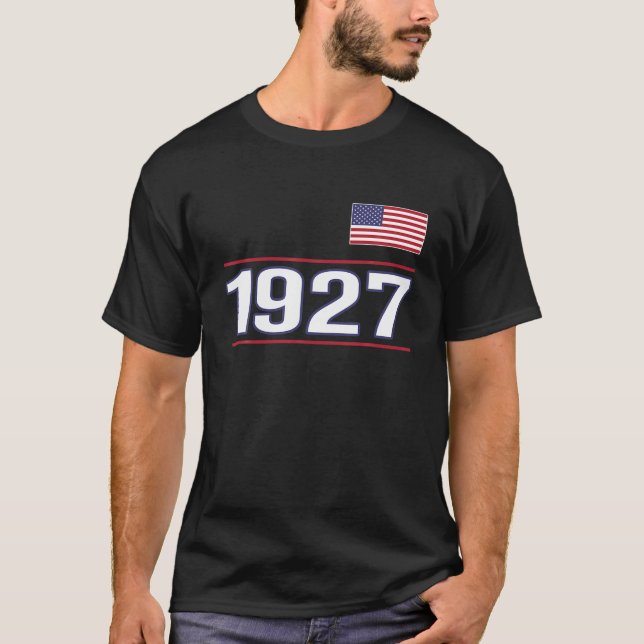 Made in 1927 Birthday American Flag Geschenk für M T-Shirt (Vorderseite)