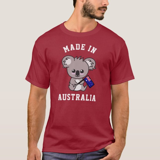 Made in Australia: Koala Holding Australian Flag T T-Shirt (Vorderseite)
