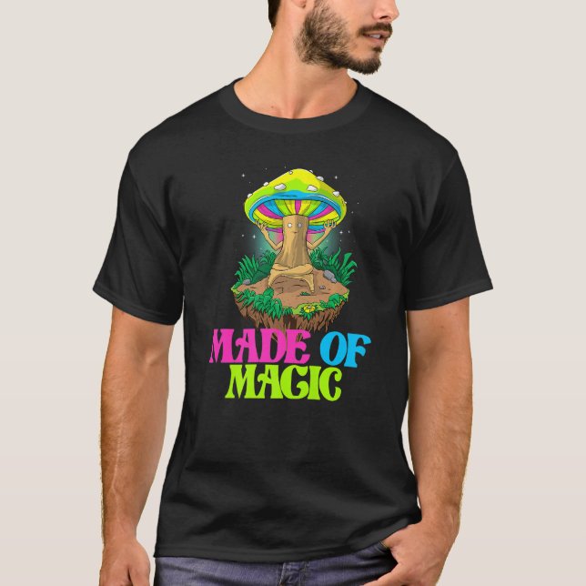 Made of Magic Women Magic Psilocybin Mushroom T-Shirt (Vorderseite)