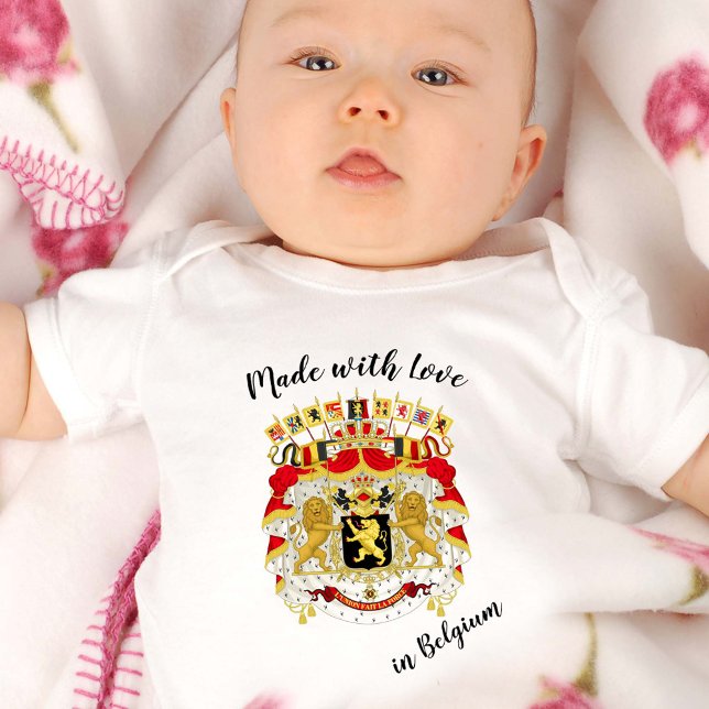 Made with Liebe in Belgium/belgische flagge Baby Strampler (Von Creator hochgeladen)