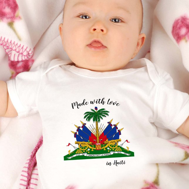 Made with Liebe in Haiti / Haitianische Flagge Baby Strampler (Von Creator hochgeladen)