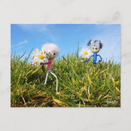 Madeliefjes plukkende fubby's. postkarte