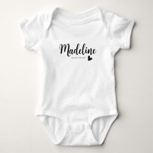Madeline Name Reveaning Bedeutung Minimal Modern B Baby Strampler
