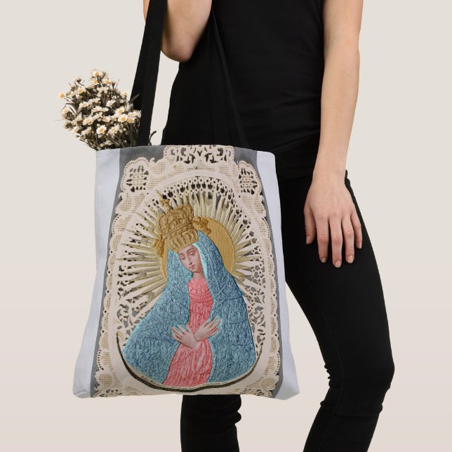 Madonna Queen of Heaven on Lace (Von Nahem)