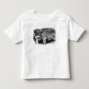 Madrid, schwarzer Vespa-Roller Kleinkind T-shirt