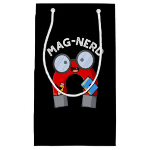 Mag-Nerd Funny Nerd Magnet Pun Dark BG Kleine Geschenktüte