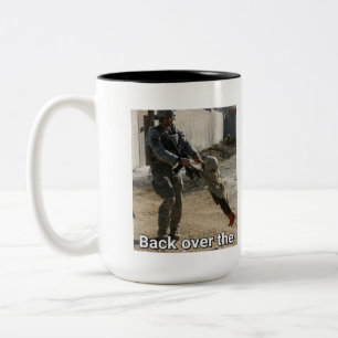 Maga Border Tasse