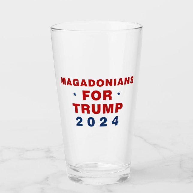 Magadonians für Trump 2024 Red Blue Glas (Vorderseite)