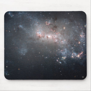 Magellanic zwergartige unregelmäßige Galaxie NGC Mousepad