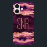 Magenta Agate Geode Monogram Name Gold Glitzer iPhone 16 Hülle<br><div class="desc">Elegante, stilvolle personalisierte Handy-Gehäuse mit Magentagate, Geode und Marmor mit Imitaten Gold Glitzer mit einem Monogramm, Initialen oder Namen in einem bearbeitbaren modernen Schriftart Stil in Gold. OPTIONEN: Das Beispiel wird auf einem iPhone 14 Barely There Gehäuse Stil angezeigt - andere Telefonmodelle und Gehäusetypen sind auf der Bestellseite verfügbar. HILFE:...</div>